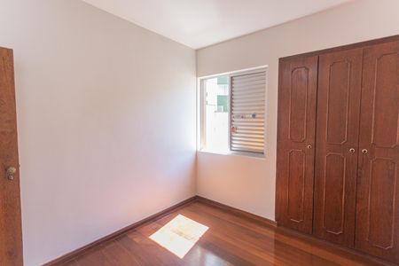 Apartamento à venda com 95m², 3 quartos e 1 vaga Apartamento à venda com 95m², 3 quartos e 1 vagaQuarto 3