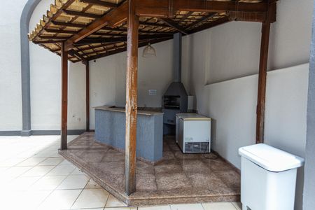 Apartamento à venda com 95m², 3 quartos e 1 vaga Apartamento à venda com 95m², 3 quartos e 1 vagaÁrea comum - Churrasqueira
