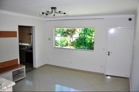 Detalhe - Sala de casa para alugar com 2 quartos, 132m² em Jardim Felicidade (zona Norte), São Paulo