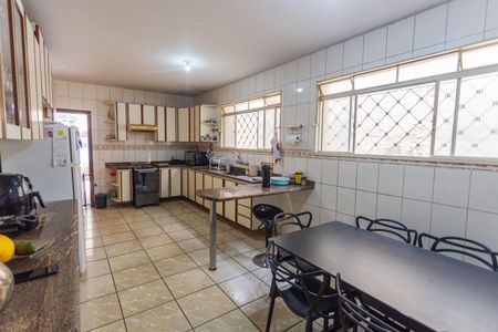 Casa à venda com 400m², 6 quartos e 5 vagasCopa/Cozinha