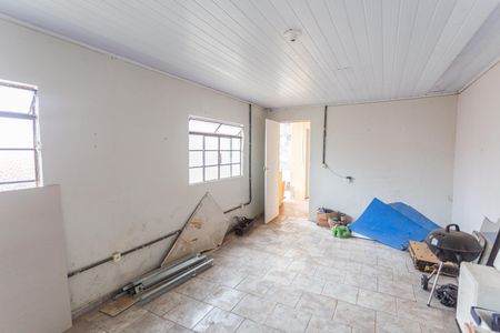 Casa à venda com 400m², 6 quartos e 5 vagasQuarto 2 da Casa de Fundos