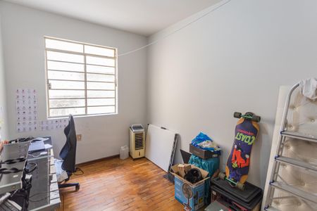 Casa à venda com 400m², 6 quartos e 5 vagasQuarto 3