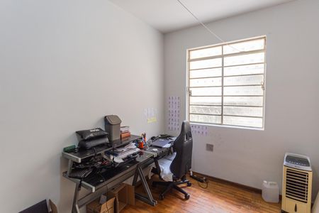 Casa à venda com 400m², 6 quartos e 5 vagasQuarto 3