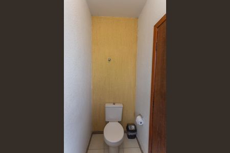 Casa à venda com 400m², 6 quartos e 5 vagasLavabo na Sala 1