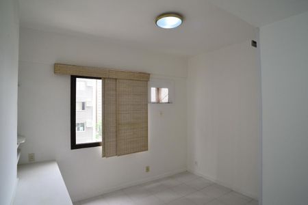 Apartamento para alugar com 137m², 3 quartos e 2 vagasSuíte