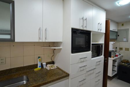 Apartamento para alugar com 137m², 3 quartos e 2 vagasCozinha