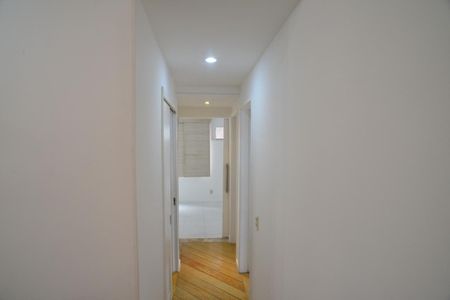 Apartamento para alugar com 137m², 3 quartos e 2 vagasCorredor