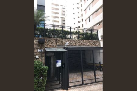 Apartamento para alugar com 72m², 1 quarto e 1 vaga Apartamento para alugar com 72m², 1 quarto e 1 vagaFachada