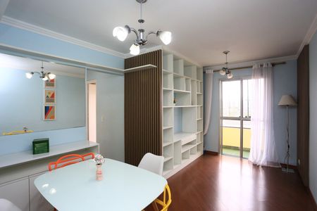 Sala de apartamento para alugar com 2 quartos, 58m² em Jardim Umarizal, São Paulo