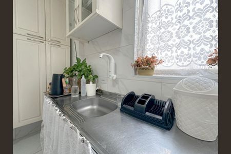 Apartamento à venda com 83m², 2 quartos e sem vagaCozinha