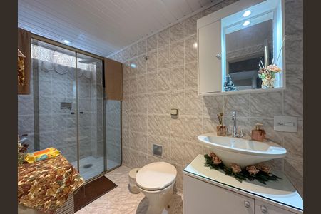 Apartamento à venda com 83m², 2 quartos e sem vagaBanheiro