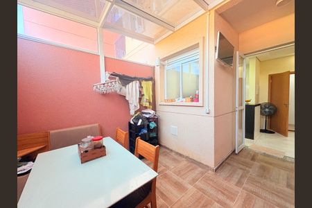 Apartamento à venda com 60m², 2 quartos e 1 vagaQuintal