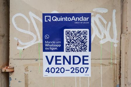 Casa à venda com 230m², 3 quartos e 1 vaga Casa à venda com 230m², 3 quartos e 1 vagaPlaquinha