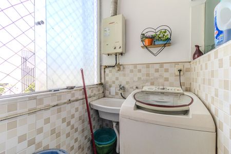 Apartamento à venda com 62m², 3 quartos e sem vagaÁrea de Serviço