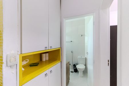 Apartamento à venda com 62m², 3 quartos e sem vagaCorredor