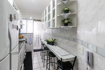 Cozinha de apartamento para alugar com 1 quarto, 50m² em Aviação, Praia Grande