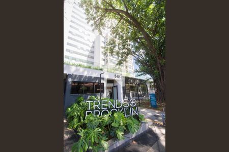 Apartamento para alugar com 33m², 1 quarto e sem vaga Apartamento para alugar com 33m², 1 quarto e sem vagaFachada