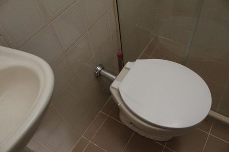 Apartamento para alugar com 120m², 3 quartos e 2 vagasBanheiro de Serviço