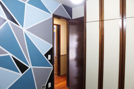 Apartamento para alugar com 120m², 3 quartos e 2 vagasQuarto 2