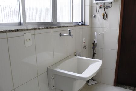 Apartamento para alugar com 120m², 3 quartos e 2 vagasÁrea de Serviço