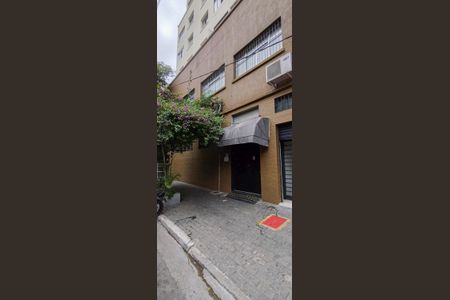 Apartamento à venda com 43m², 1 quarto e sem vagaFachada