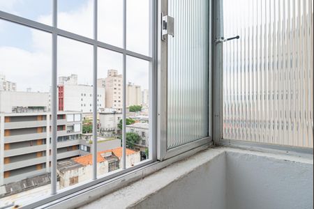 Apartamento à venda com 43m², 1 quarto e sem vagaÁrea de Serviço