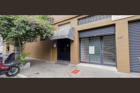 Apartamento à venda com 43m², 1 quarto e sem vagaFachada