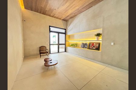 Apartamento à venda com 180m², 4 quartos e 2 vagas Apartamento à venda com 180m², 4 quartos e 2 vagasHall social