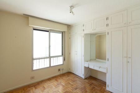 Apartamento à venda com 180m², 4 quartos e 2 vagas Apartamento à venda com 180m², 4 quartos e 2 vagasQuarto 1