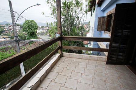 Casa à venda com 240m², 3 quartos e 3 vagasVaranda do Quarto Suíte