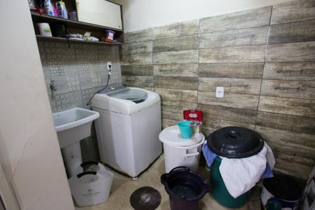 Casa à venda com 240m², 3 quartos e 3 vagasÁrea de Serviço