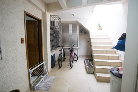 Casa à venda com 240m², 3 quartos e 3 vagasÁrea de Serviço