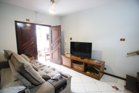 Casa à venda com 240m², 3 quartos e 3 vagasSala de Estar