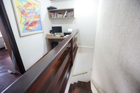 Casa à venda com 240m², 3 quartos e 3 vagasHall dos Quartos