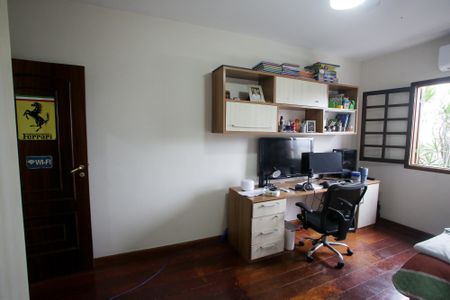 Casa à venda com 240m², 3 quartos e 3 vagasQuarto 2