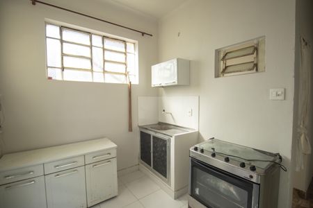 Casa para alugar com 50m², 2 quartos e 2 vagasCozinha