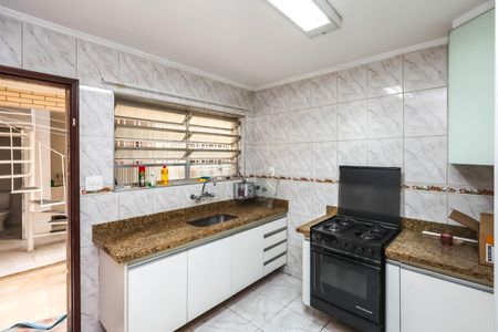 Casa à venda com 140m², 4 quartos e 1 vaga Casa à venda com 140m², 4 quartos e 1 vagaCozinha