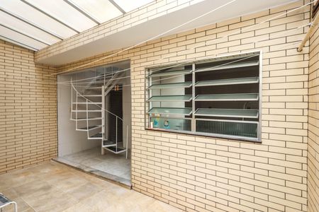 Casa à venda com 140m², 4 quartos e 1 vaga Casa à venda com 140m², 4 quartos e 1 vagaÁrea de Serviço