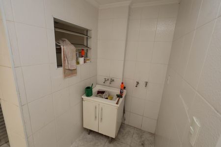 Casa à venda com 140m², 4 quartos e 1 vaga Casa à venda com 140m², 4 quartos e 1 vagaÁrea de Serviço