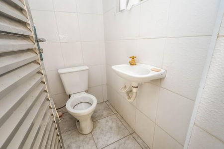 Casa à venda com 140m², 4 quartos e 1 vaga Casa à venda com 140m², 4 quartos e 1 vagaÁrea de Serviço