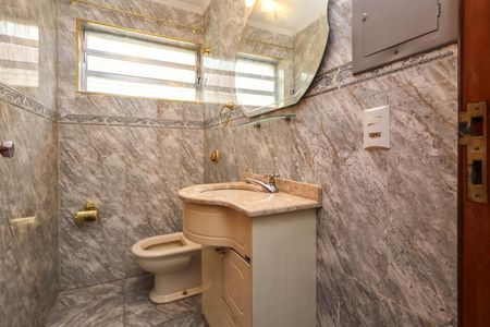 Casa à venda com 140m², 4 quartos e 1 vaga Casa à venda com 140m², 4 quartos e 1 vagaLavabo