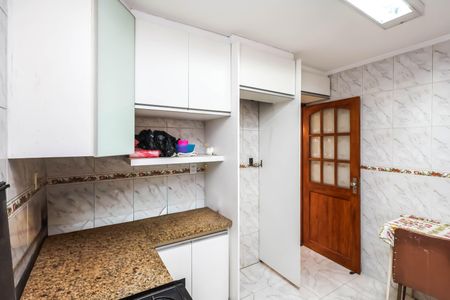 Casa à venda com 140m², 4 quartos e 1 vaga Casa à venda com 140m², 4 quartos e 1 vagaCozinha