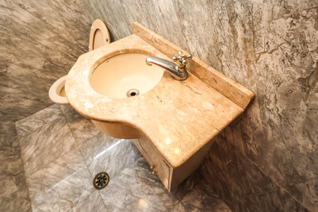 Lavabo de casa para alugar com 4 quartos, 140m² em Vila Moinho Velho, São Paulo