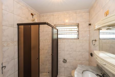 Casa à venda com 140m², 4 quartos e 1 vaga Casa à venda com 140m², 4 quartos e 1 vagaBanheiro