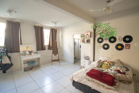 Casa para alugar com 120m², 3 quartos e 2 vagasSuíte 1