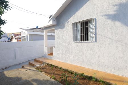 Casa à venda com 78m², 3 quartos e 3 vagasÁrea frontal
