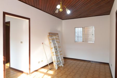 Casa à venda com 78m², 3 quartos e 3 vagasSala