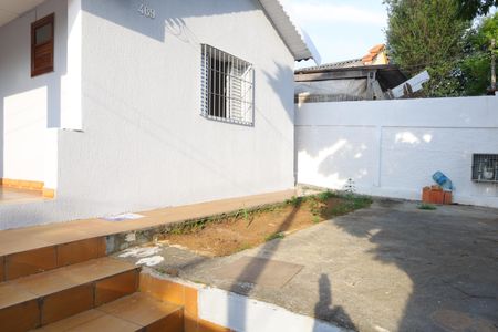 Casa à venda com 78m², 3 quartos e 3 vagasÁrea frontal