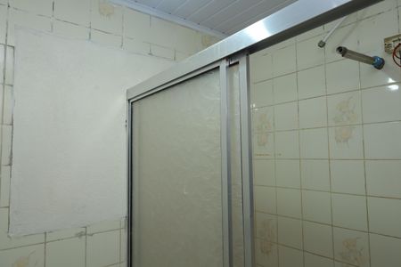 Casa à venda com 78m², 3 quartos e 3 vagasBanheiro