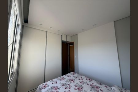 Apartamento à venda com 50m², 2 quartos e 1 vaga Apartamento à venda com 50m², 2 quartos e 1 vagaQuarto 1